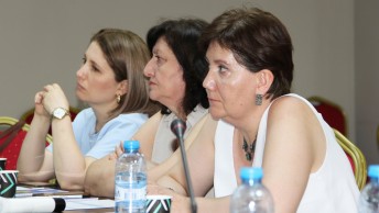 ԻՀԱԿ-ի և ԲԱՍ-ի նախաձեռնությամբ անցկացվել է կլոր-սեղան քննարկում Հեպատիտ Ց-ի բուժման թեմայով