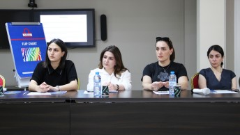 ԻՀԱԿ-ի և ԲԱՍ-ի նախաձեռնությամբ անցկացվել է կլոր-սեղան քննարկում Հեպատիտ Ց-ի բուժման թեմայով