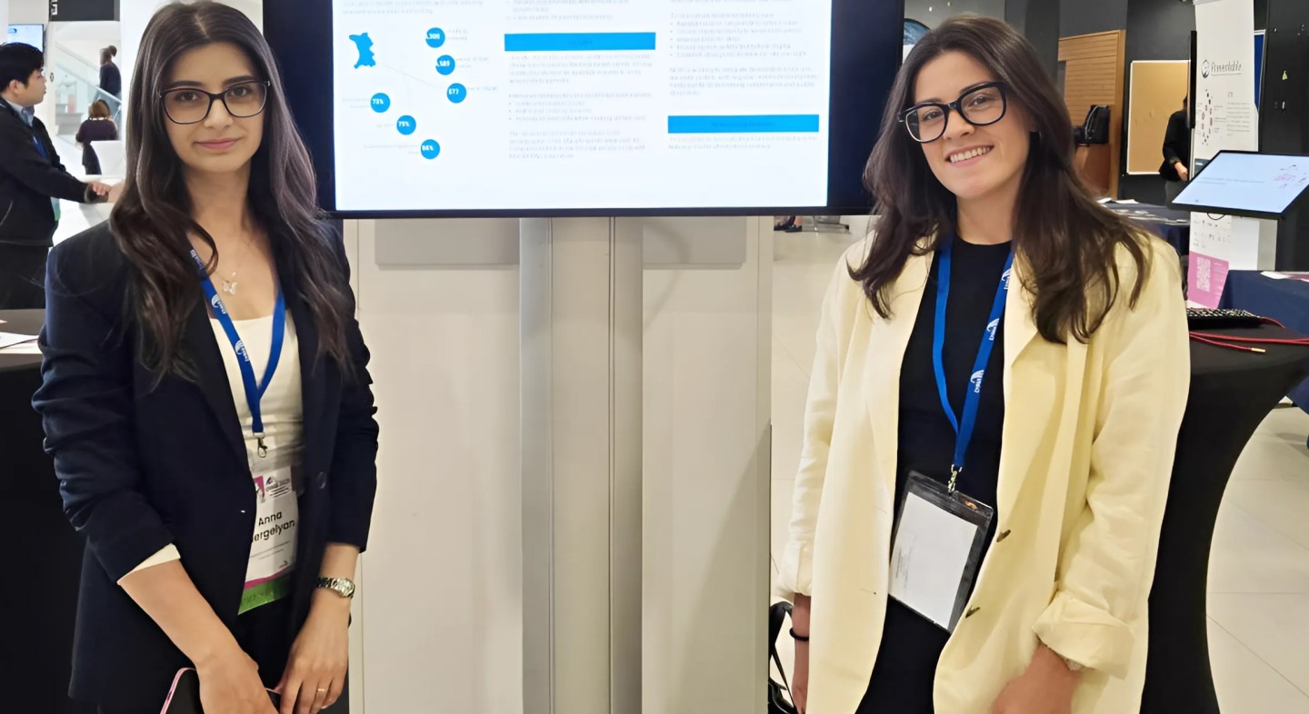 ԻՀԱԿ ներկայացուցիչները Եվրոպական առողջապահության կառավարման տարեկան համաժողովին ներկայացրել են աբստրակտ պոստեռ